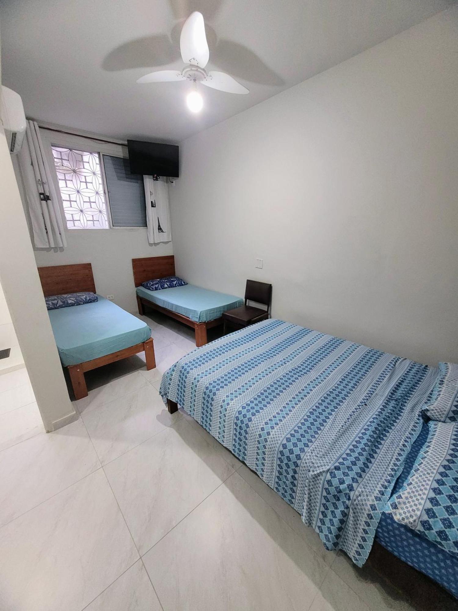 Guaruja Praia Hotel Economico Екстер'єр фото
